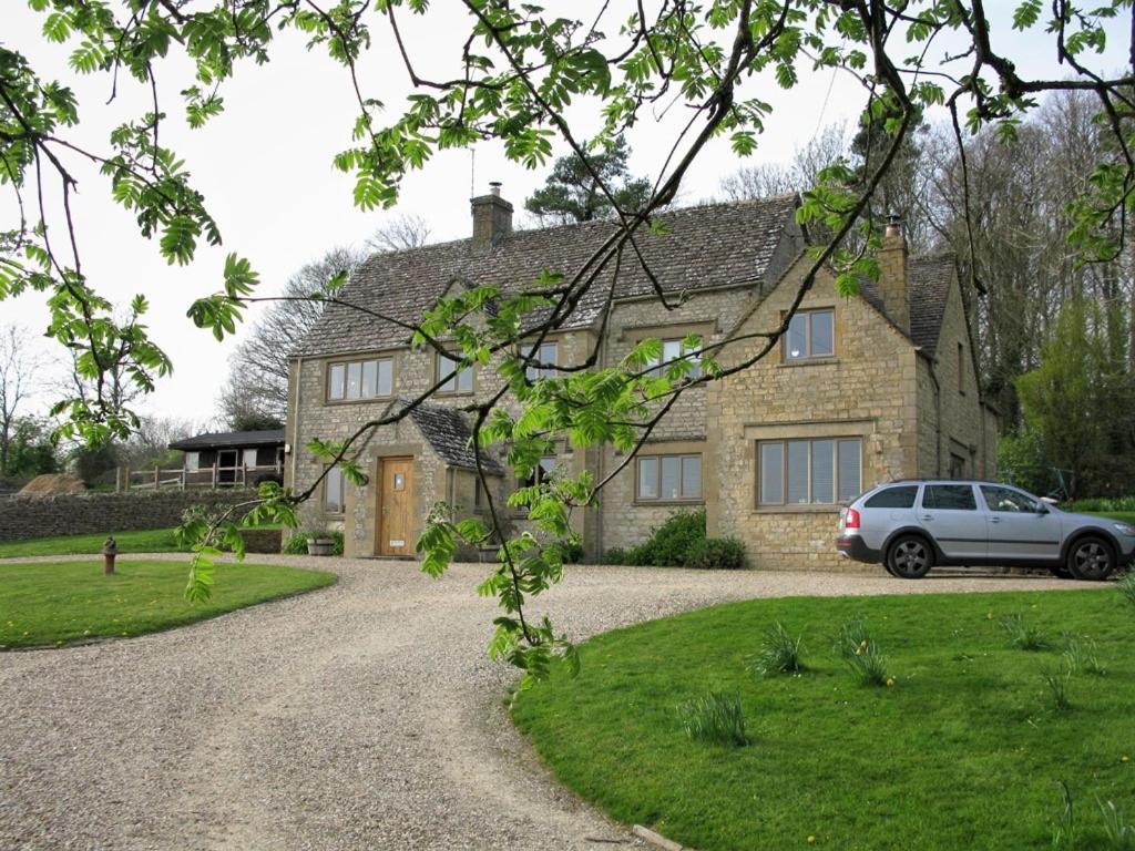 Cotswold House Bed & Breakfast Chedworth Exterior photo